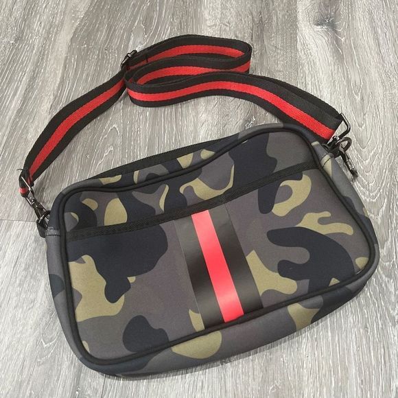 Hadley Neoprene Crossbody Camo Neoprene Fabric Black Red Crossbody Strap - Picture 3 of 8